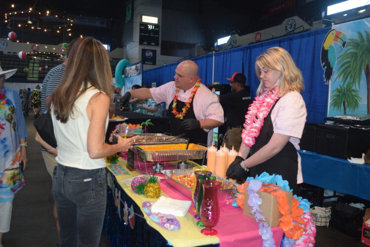 Health Right To Host Annual Chefs’ Auction May 7